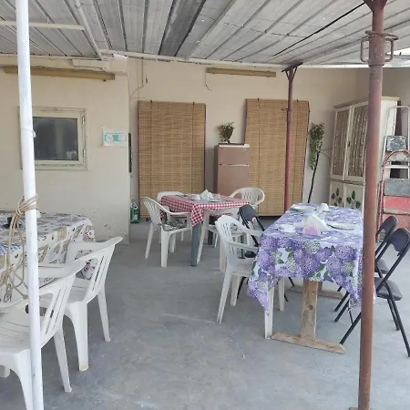 Orchidea Bed and breakfast 2*